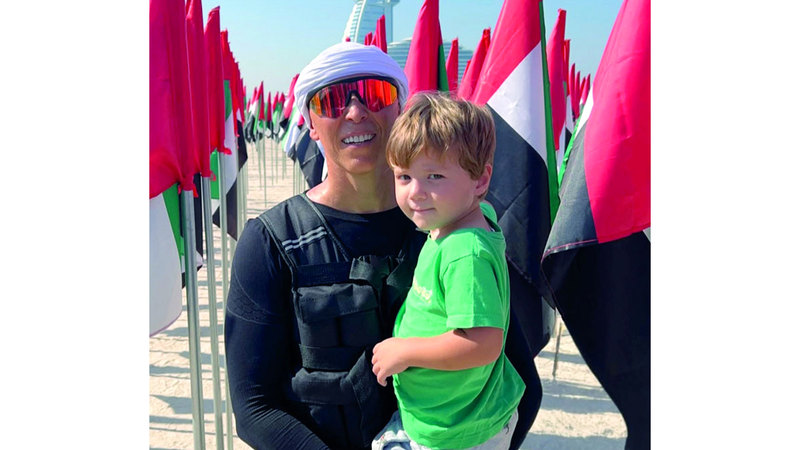 «بوحمدان» أكد أن من أراد التعرف إلى ثقافة شعب وتقاليده لابد أن يتعلم لغته أولاً. تصوير: إريك أرازاس