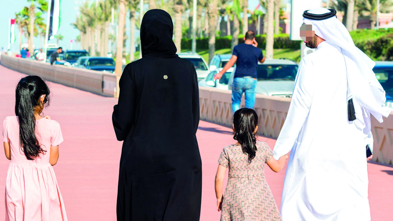 &laquo;أم سعود&raquo; اختارت أن تكون صوتاً للخير وبانية للبيوت. أرشيفية