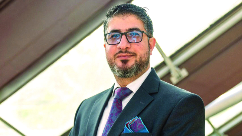 أحمد شحروج: هناك حاجة فعلية إلى إعادة النظر في مستوى أداء الروبوت الآلي أو &laquo;المساعد الافتراضي&raquo;، الموظف حالياً لدى كثير من الجهات.