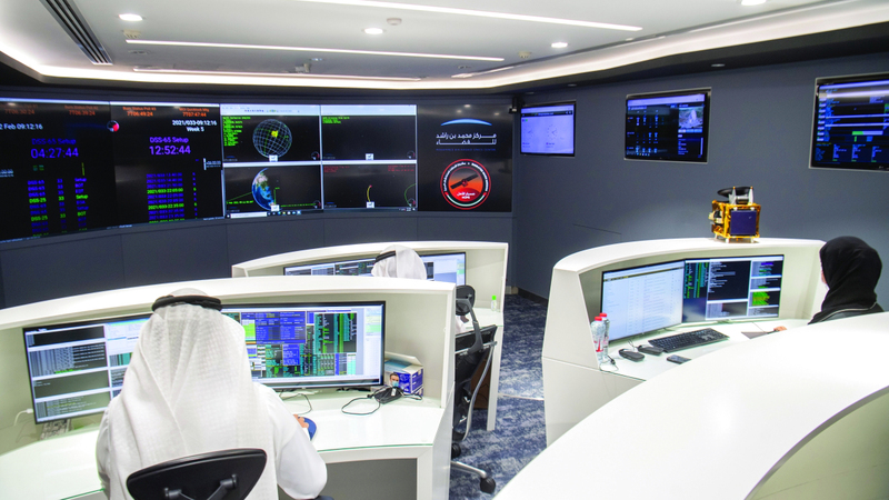 المستكشف يتيح الفرصة لدراسة الخصائص الجيولوجية لسطح القمر والغبار. أرشيفية