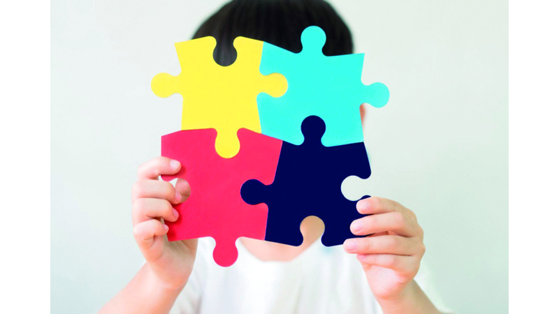 علاج التوحد يحتاج إلى برامج تحددها طبيعة الحالة. من المصدر