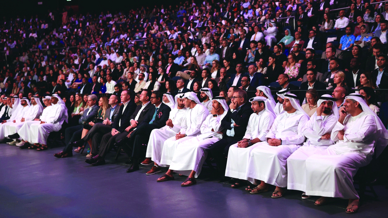 خلال اللقاء الدوري مع الشركاء 2025 الذي نظمته دائرة الاقتصاد والسياحة بحضور 1300 شخص. من المصدر