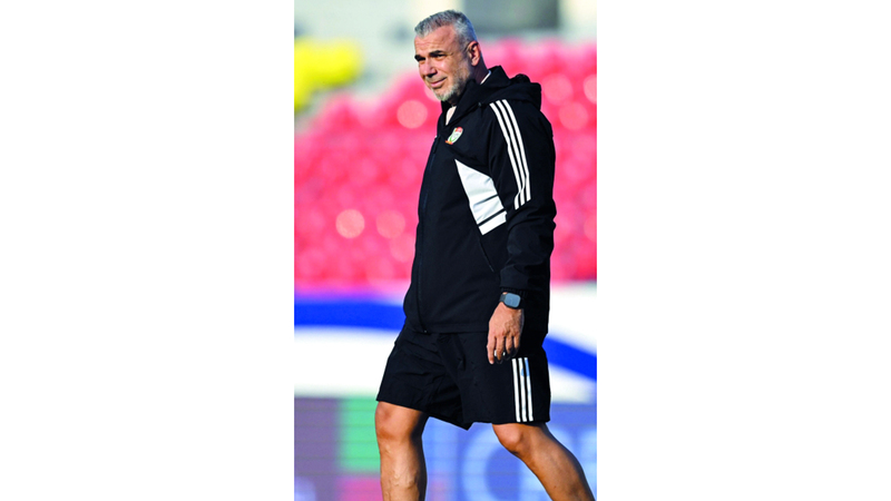 كوزمين لا يتحمل المسؤولية كاملة عن الأداء. من المصدر