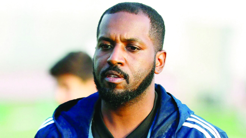 نواف مبارك: المنتخب قادر على التأهل إلى المونديال والظهور بالشكل المشرف بقيادة المدرب كوزمين.