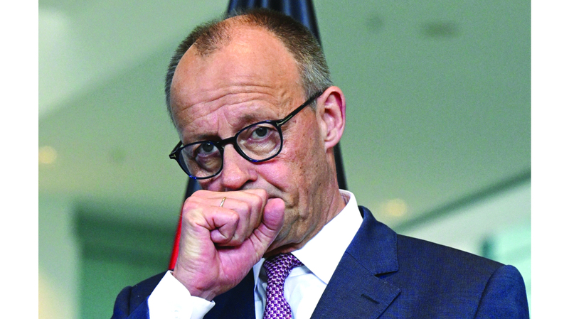 قلق كبير من أن عودة الحركة السلمية قد تُرسّخ الانقسامات في ائتلاف ميرتس وكلينغبيل. رويترز