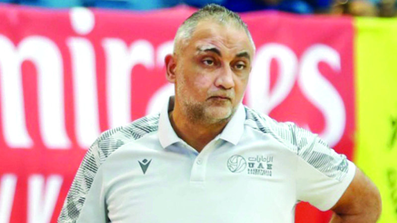 منير بن الحبيب: الاستعانة بلاعب شباب الأهلي أسان بوي يسهم في تعويض غياب قيس عمر وجاسم محمد.