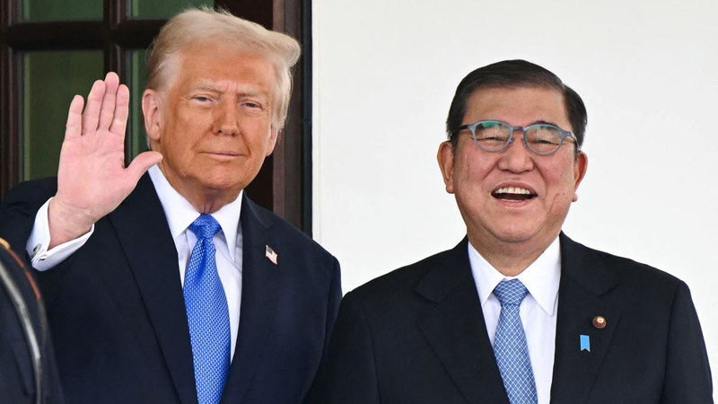 رئيس الوزراء الياباني أكد أن حكومته ستواصل التفاوض مع إدارة ترامب. من المصدر