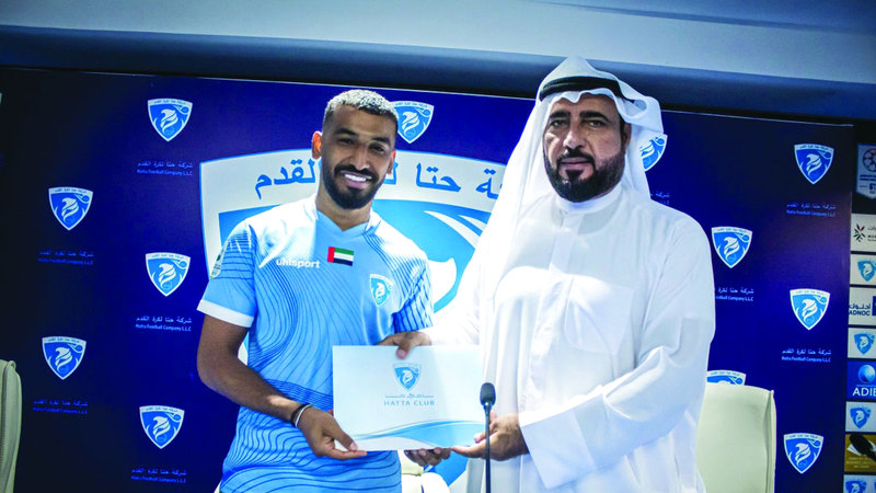 حتا يتعاقد مع 9 لاعبين مواطنين استعداداً للموسم الجديد