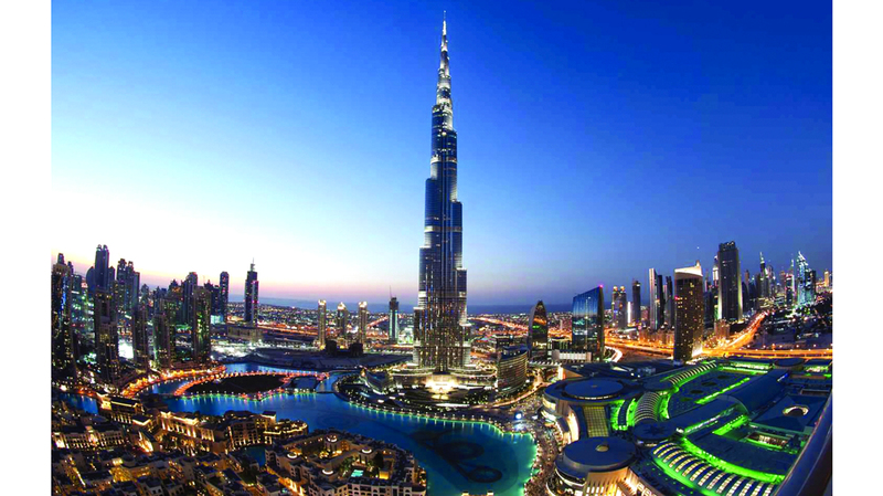 كلمات العمل تتغنى بالمدينة التي باتت مثالاً للتطور والإبهار. أرشفية