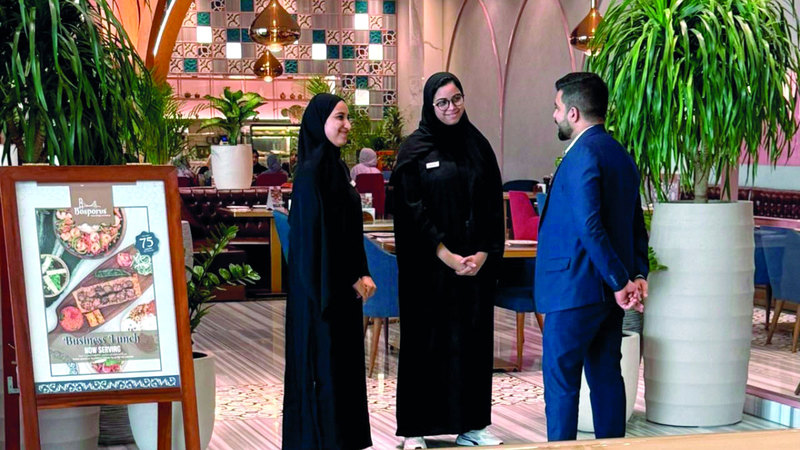 الكوادر الإماراتية تعزز حضورها في القطاع الخاص بشكل لافت. من المصدر