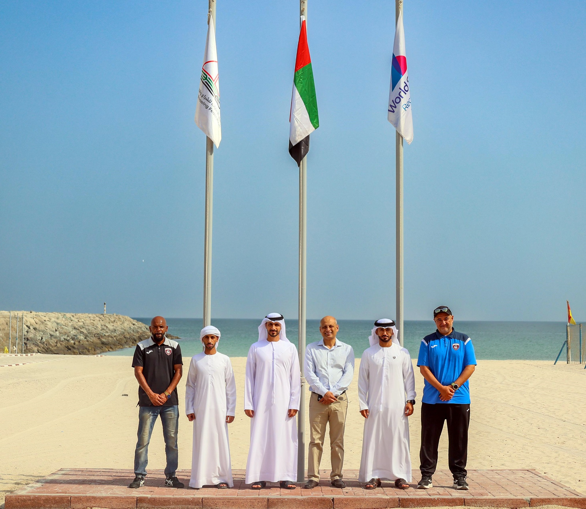 رئيس الاتحاد الآسيوي للشراع الحديث يبحث ترتيبات استضافة "الحمرية" بطولة آسيا