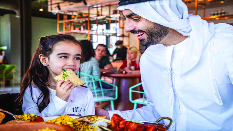 دبي تعد واحدةً من أكثر وجهات الطعام تميزاً على مستوى العالم. من المصدر