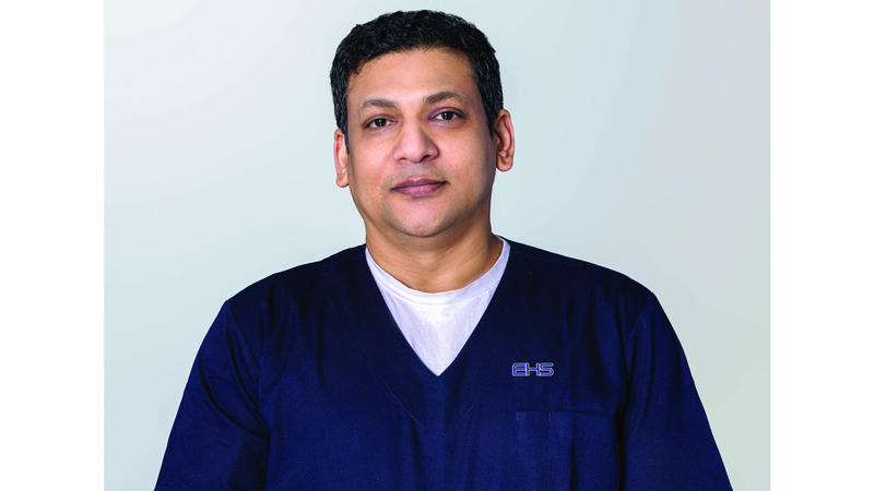 الدكتور شاندرا بوس فيلاني: استخدام جزء من عضلة الصدر لإغلاق فتحة جدار الصدر، شكّل حلاً مبتكراً أسهم في تحسين الحالة الصحية للمريض.