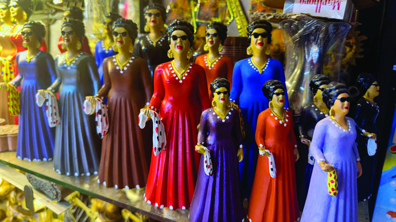 المعرض يأتي ضمن برنامج عام «كوكب الشرق». أ.ف.ب