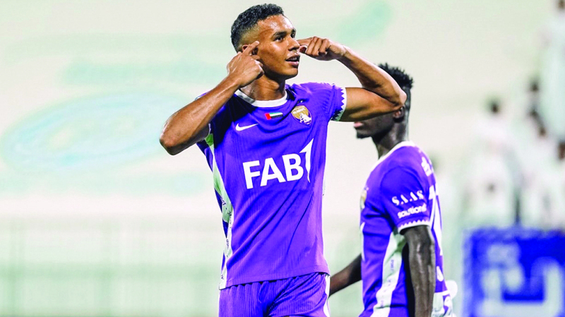 برأسية «رحيمي الشقيق».. الفرح يغمر العين في الدقيقة 90+6