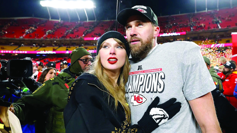 سويفت وكيلس معاً دائماً ومن الصعب رؤيتهما منفصلَين. من المصدر