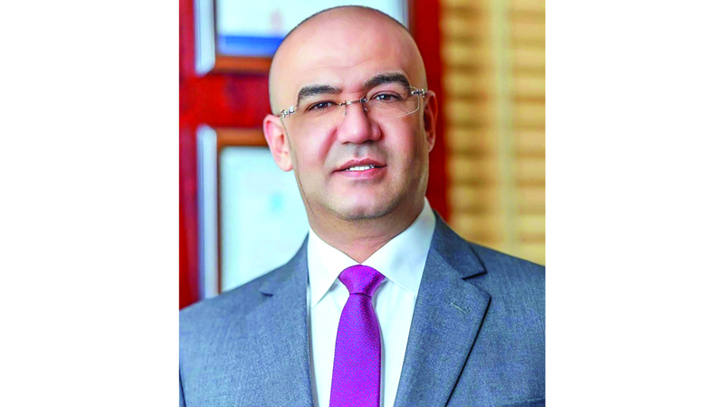 محمد نجيب: يتحتم على السائق إبلاغ الشرطة، أو الجهة التي تعتمدها سلطة الضبط المروري، عن الحادث الذي وقع له خلال مدة لا تزيد على 3 ساعات.