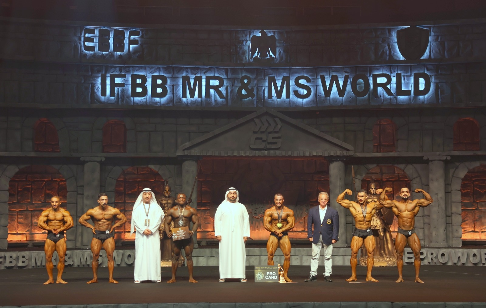 الإمارات والعراق يحصدان الذهب في «عالمية الفجيرة» لبناء الأجسام