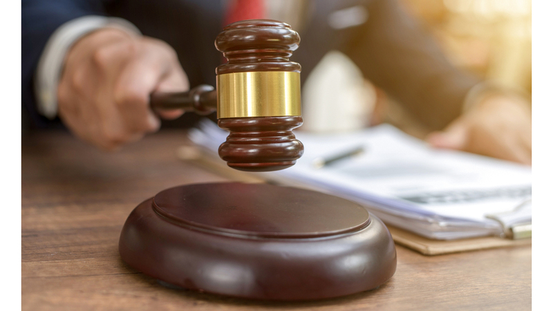 المشرع أنهى خلافاً حول التكييف القانوني لما يُقدم خلال فترة الخطبة. أرشيفية