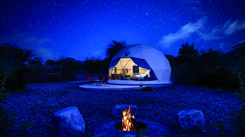 تجارب القباب في منتجع حتا تمنح الزوار إقامة فريدة وسط الجبال الهادئة. من المصدر