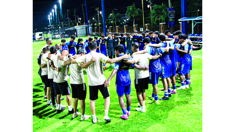 رياضيون: إشراك اللاعب المقيم ساهم في تطوير بطولات المراحل السنية