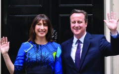 الصورة: سامنثا كاميرون تنسحب من سوق الأزياء