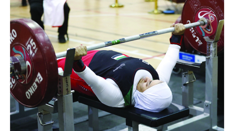 موزة الزيودي: أرفع الأثقال لأثبت قدرتي في أصعب رياضة