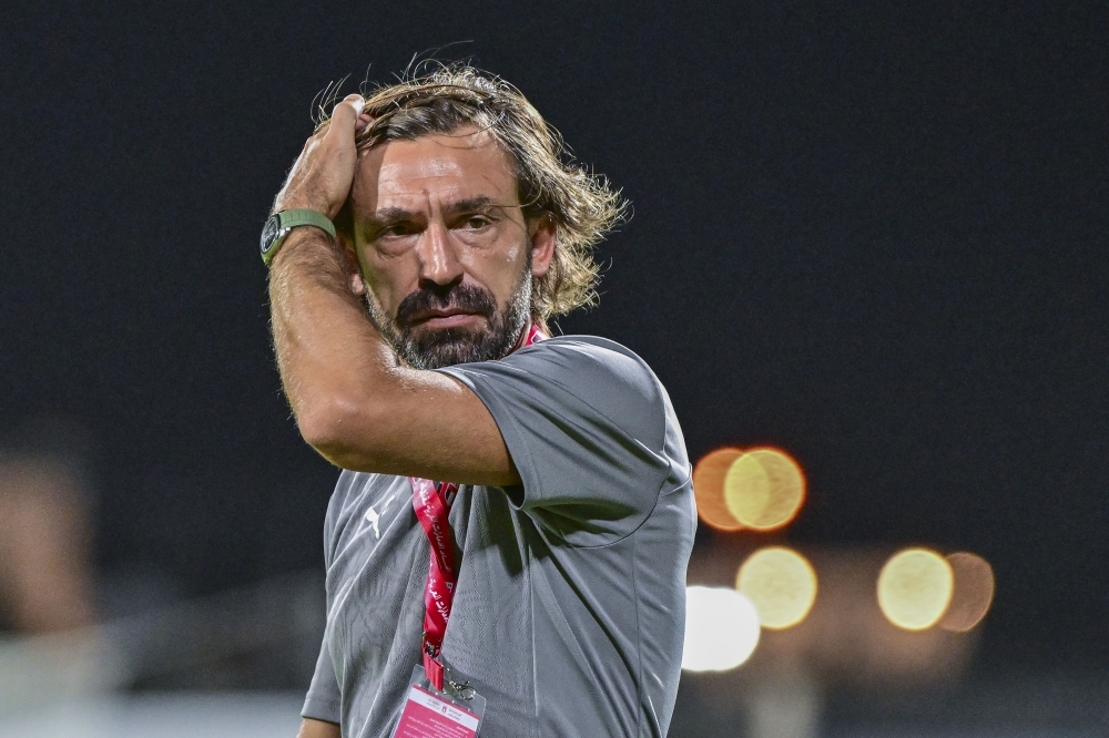 بيرلو يعاني قبل تحقيق أول فوز بملاعب الإمارات