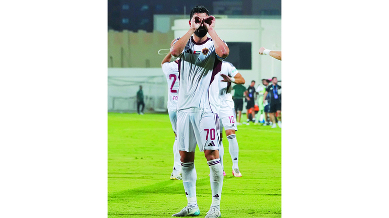 السوري عمر خريبين أبرز الأسلحة الهجومية في الوحدة. الإمارات اليوم