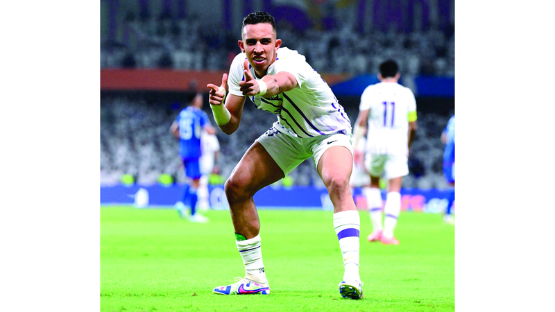 سفيان رحيمي يعود من الإصابة لقيادة هجوم العين