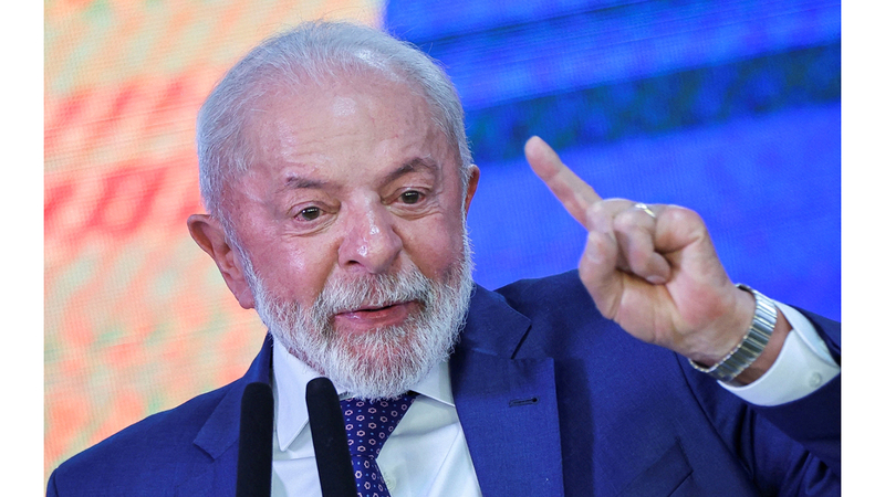 لويس إيناسيو لولا دا سيلفا: العودة إلى النهج الأحادي في التعامل مع الشركاء التجاريين لا يشكل حلاً ناجحاً، بل يعد خطوة غير منطقية تفتقر إلى الأسس الاقتصادية السليمة.