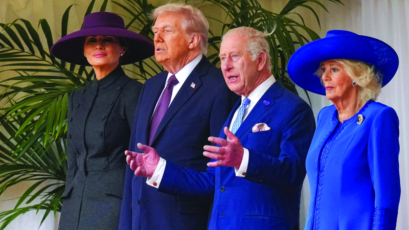 ترامب وزوجته ميلانيا حظيا باستقبال لافت من العائلة المالكة البريطانية. رويترز