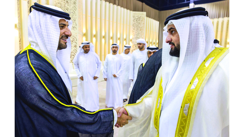 أحمد بن محمد خلال حضوره حفل الزفاف. وام