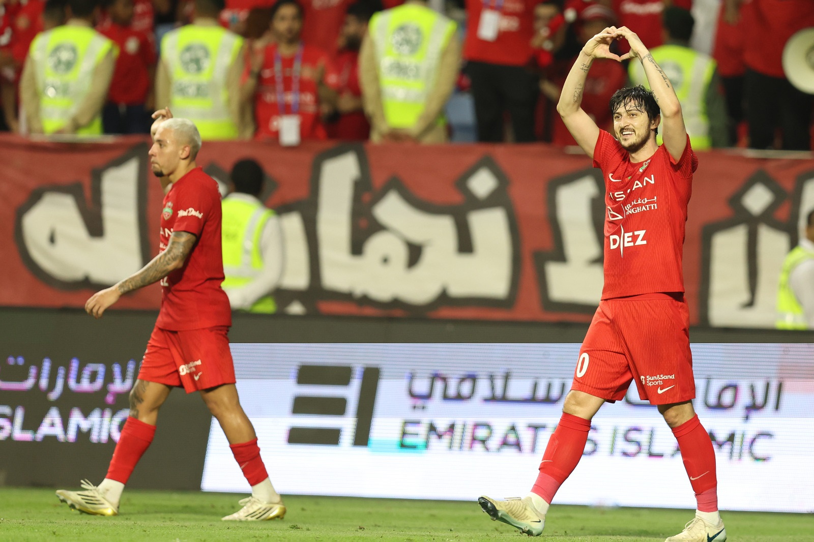 سردار يخطف «النصر» لشباب الأهلي في الوقت القاتل