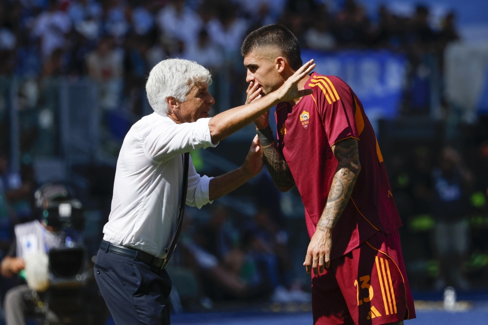 روما يحسم أول مواجهة «ديربي» بقيادة غاسبيريني