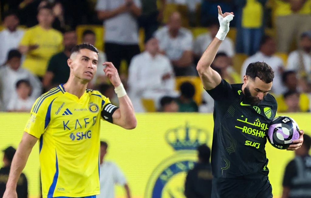 موعد مباراة الاتحاد و "نصر رونالدو" في قمة الدوري السعودي