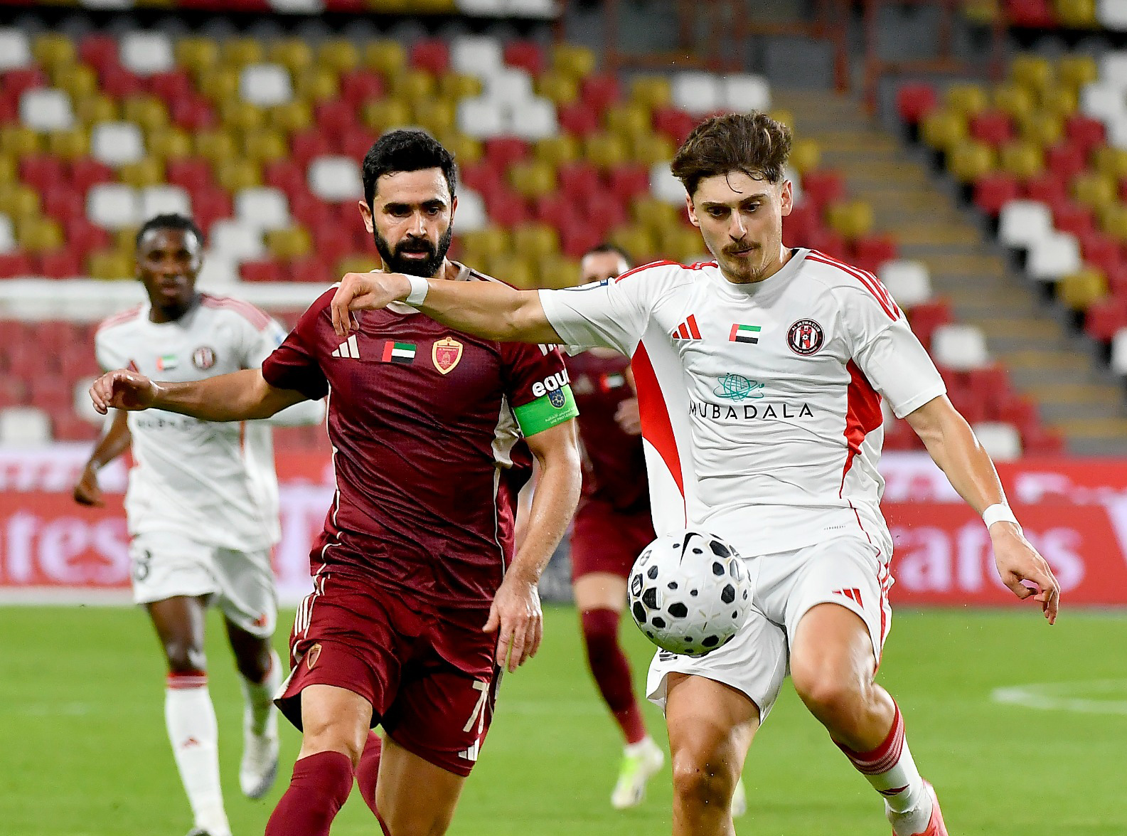 رافيل تاجير يعتذر لجمهور الجزيرة.. والمدرب بوشيتش: «الحكم حرمنا التعادل مع الوحدة»