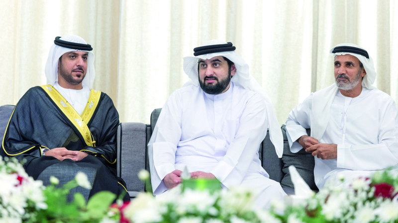 أحمد بن محمد خلال حضوره أفراح السويدي والشامسي. تصوير: محمد البلوشي