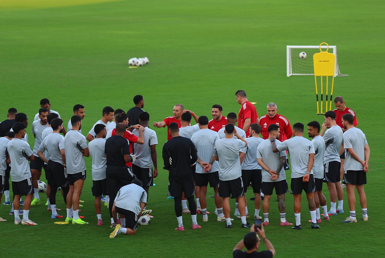 منتخب الإمارات يدخل أجواء ملحق المونديال.. وسلطان عادل ينضم إلى التدريبات