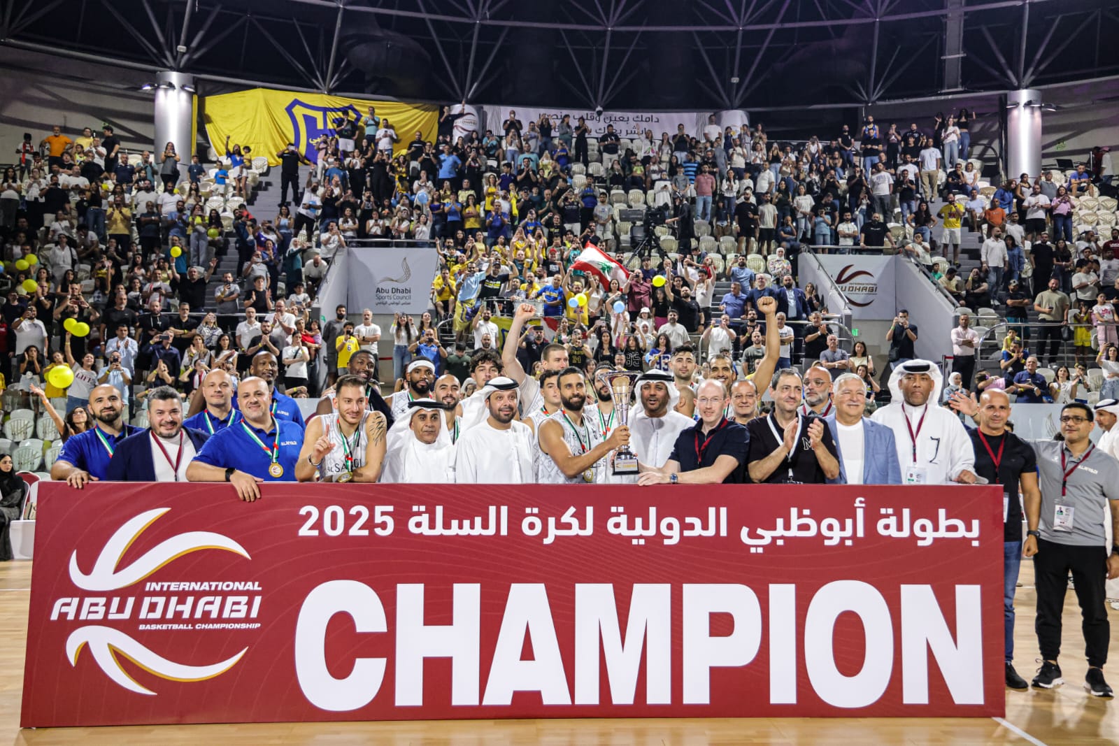 "الرياضي" يهزم "الشارقة" ويتوج بطلاً في بطولة "أبوظبي الدولية" لكرة السلة