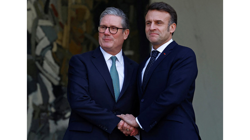 تراجع أداء ماكرون يضعف أوروبا