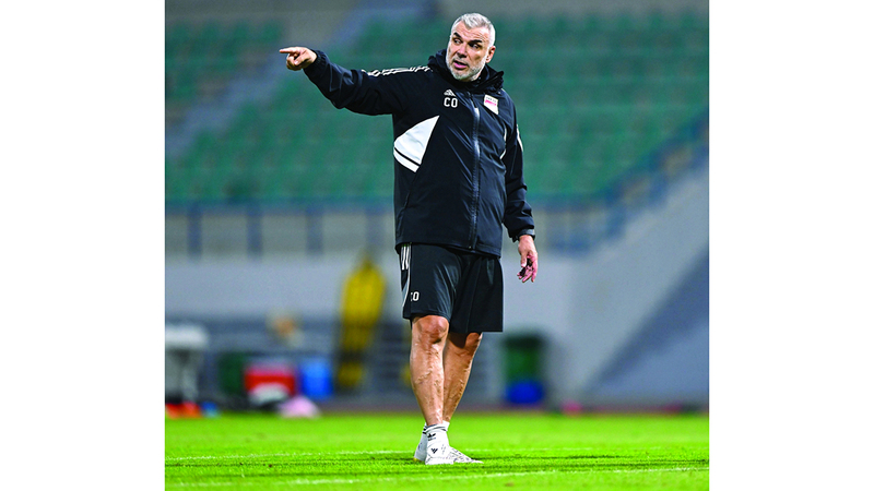 معنويات المنتخب مرتفعة.. وكوزمين يستقر على طريقة لعب مباراة عُمان