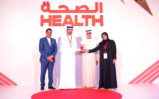 الصورة: نهيان بن مبارك يكرم الفائزين بـ «جوائز الصحة 2025»