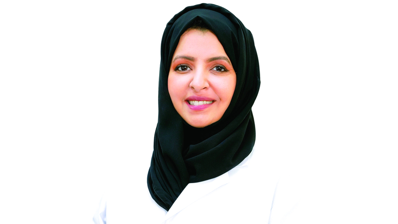 الدكتورة أمل الجابري: الطفل الذي لا يعتاد على الكتب تتراجع قدراته القرائية مقارنة بالأقل تعرضا للشاشات.