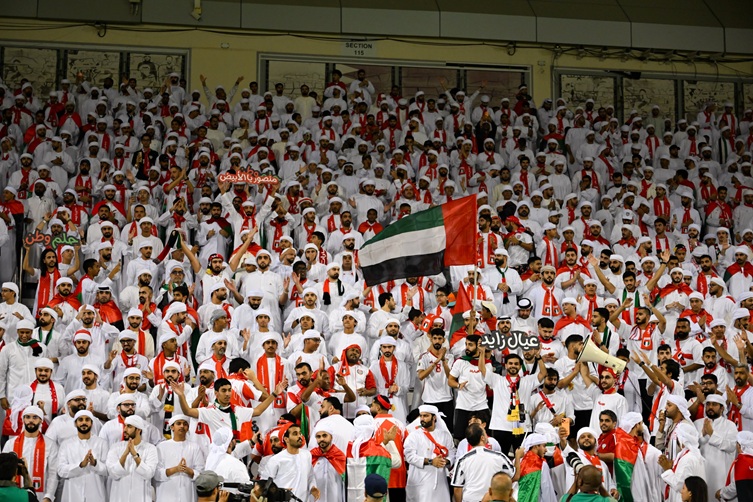 ندرة التذاكر تُجبر أعداداً كبيرة من جمهور «الأبيض» على مغادرة الدوحة