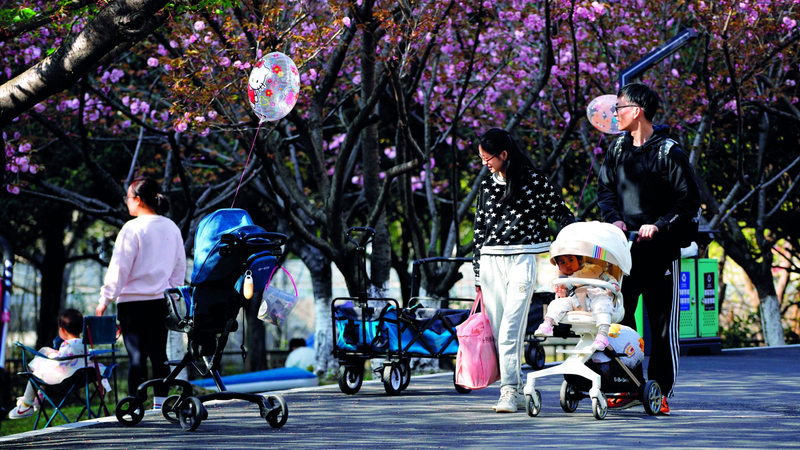 في عام 2022 بلغ عدد سكان الصين ذروته عند 1.4 مليار نسمة أما الآن فهو آخذ في الانخفاض. رويترز