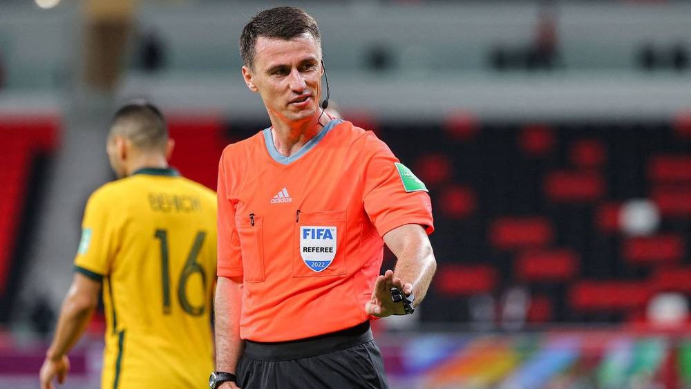 الأوزبكي تانتشاف يدير مباراة الإمارات وقطر الحاسمة في ملحق كأس العالم