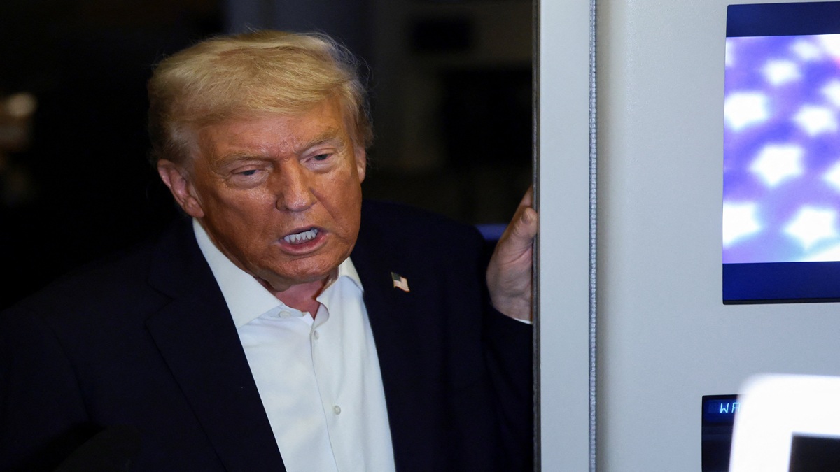 ترامب: لم أحبب يوماً أن يتم تصويري من زوايا منخفضة.
رويترز