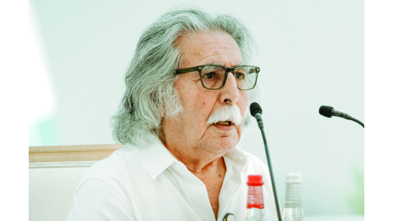 العزاوي أضاء على دور الفنان في نقل القيم إلى أجيال جديدة قادرة على الابتكار. من المصدر