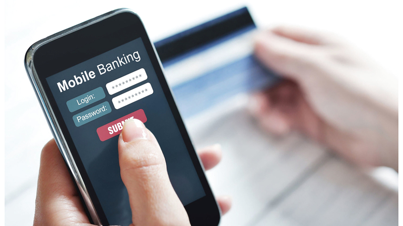 الإشعارات عبر التطبيق تتيح للعميل الوصول السريع إلى تفاصيل المعاملة كافة. أرشيفية